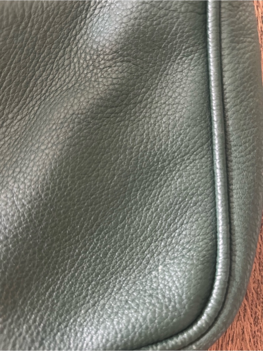 L’intervalle Green Leather Shoulder Bag - Picture 3 of 9